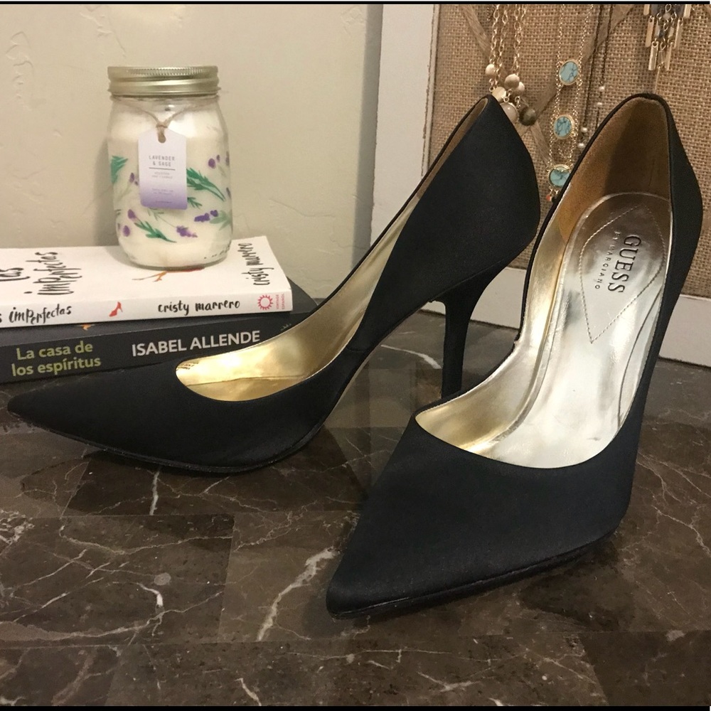 ✨GUESS by Marciano✨ Black Satin Heels